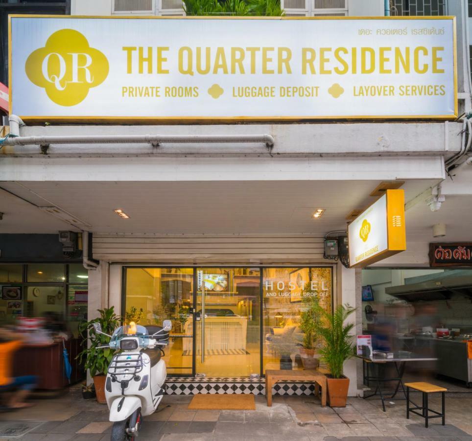 The Quarter Residence Bangkok Bagian luar foto